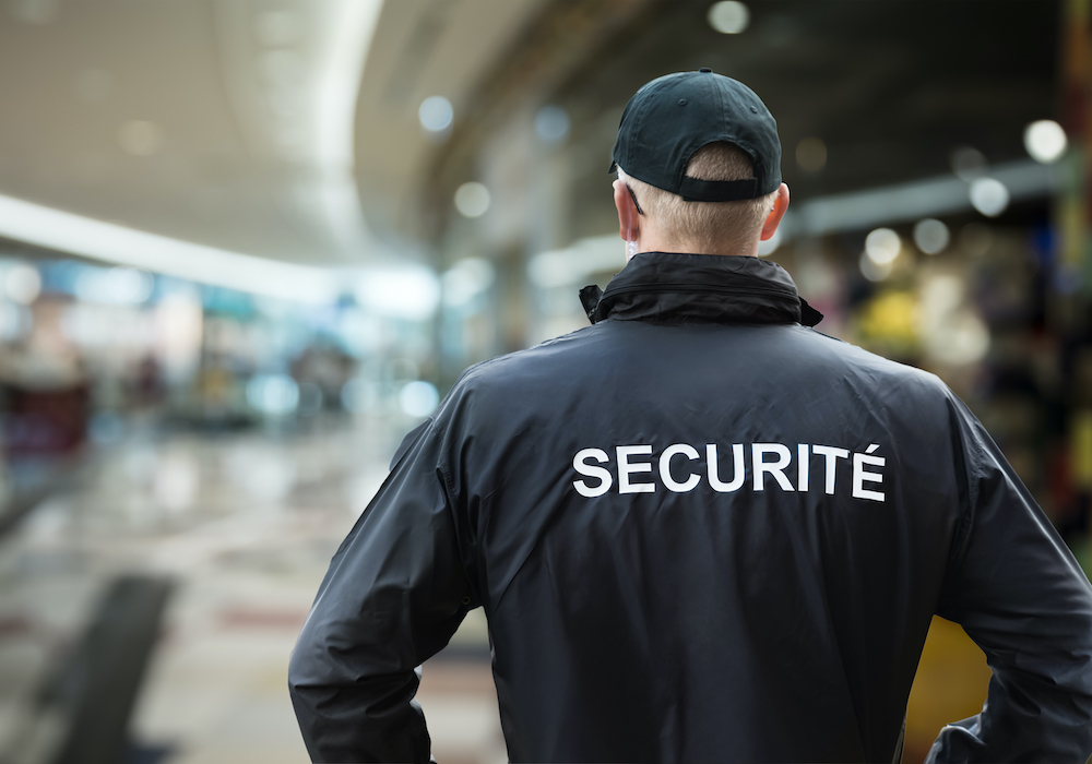 Tenue de retailer securité